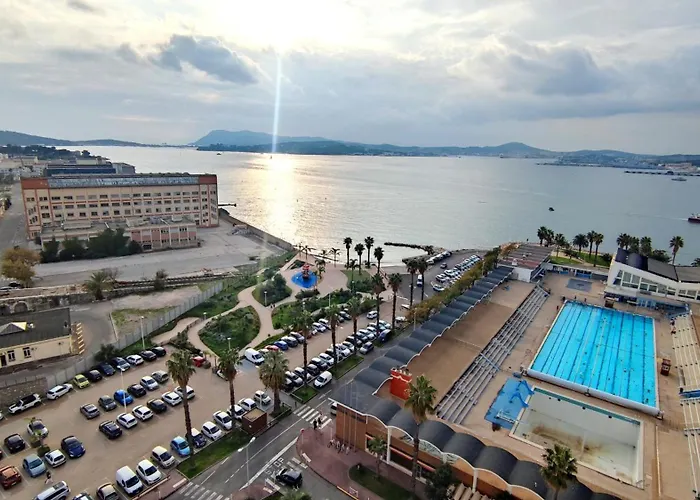 Spacieux T5, 3 Chambres - Vue Mer Panoramique Sur La Rade De Toulon